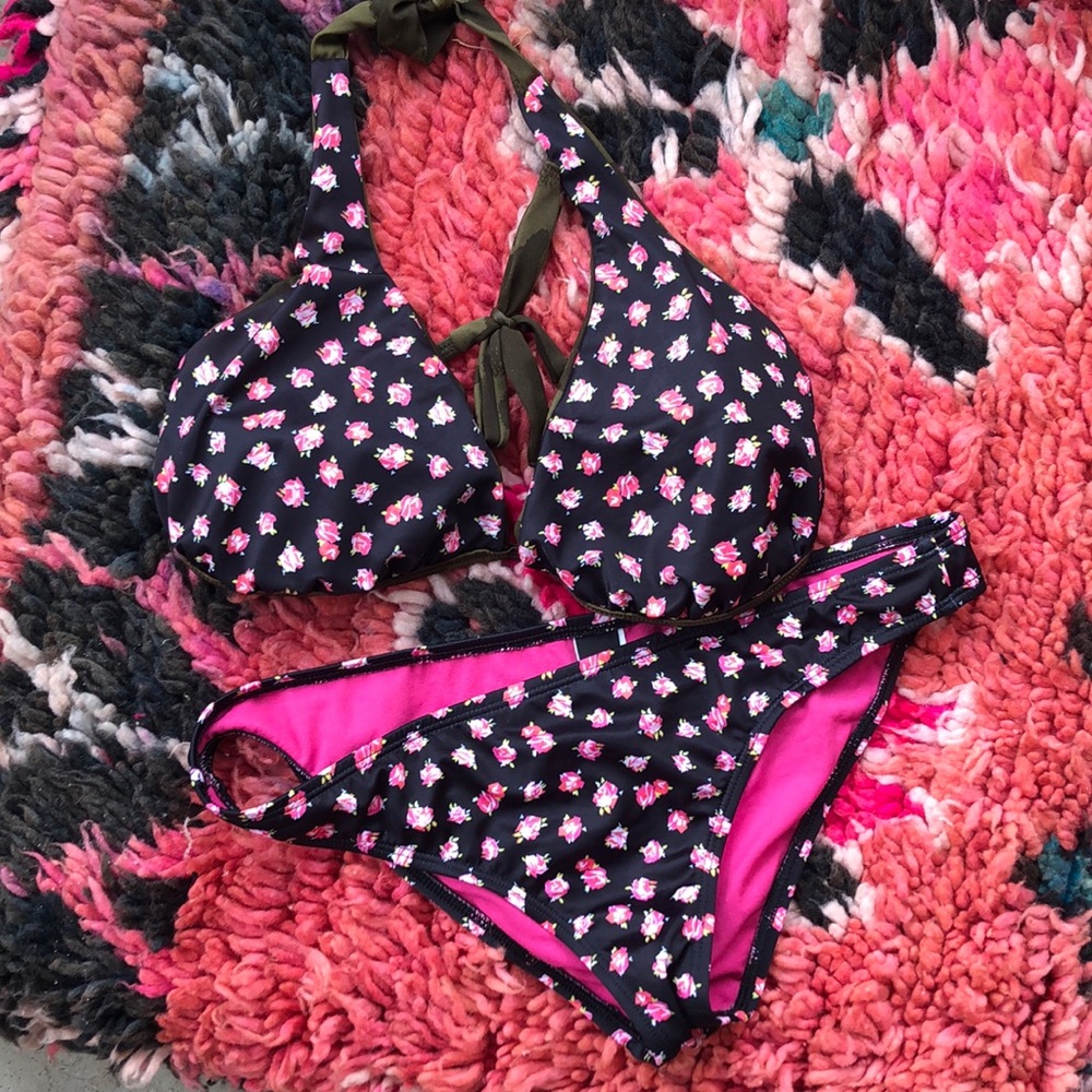 Hurley swim set size L